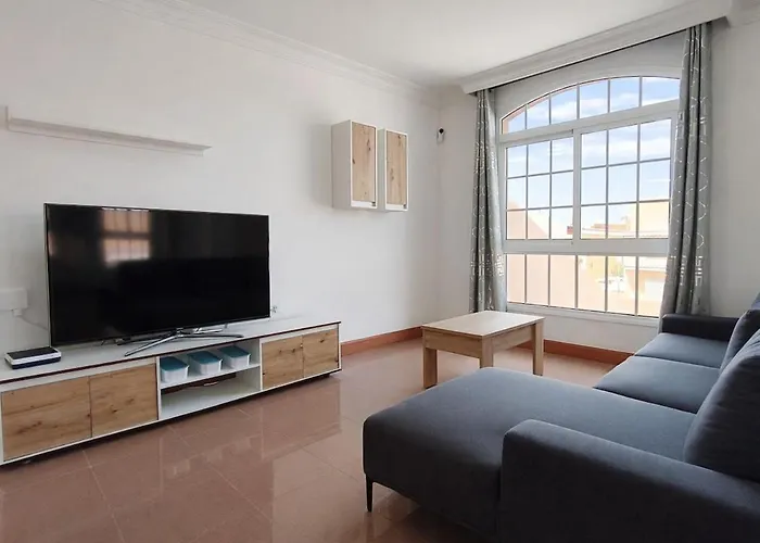 Lamar Private Pool * אדחה